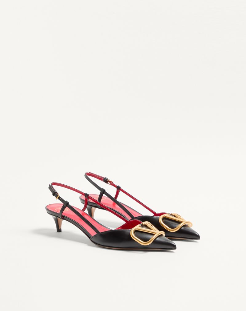 Óculos de sol VLogo Signature Slingback Décolleté em couro de bezerro, 40 mm