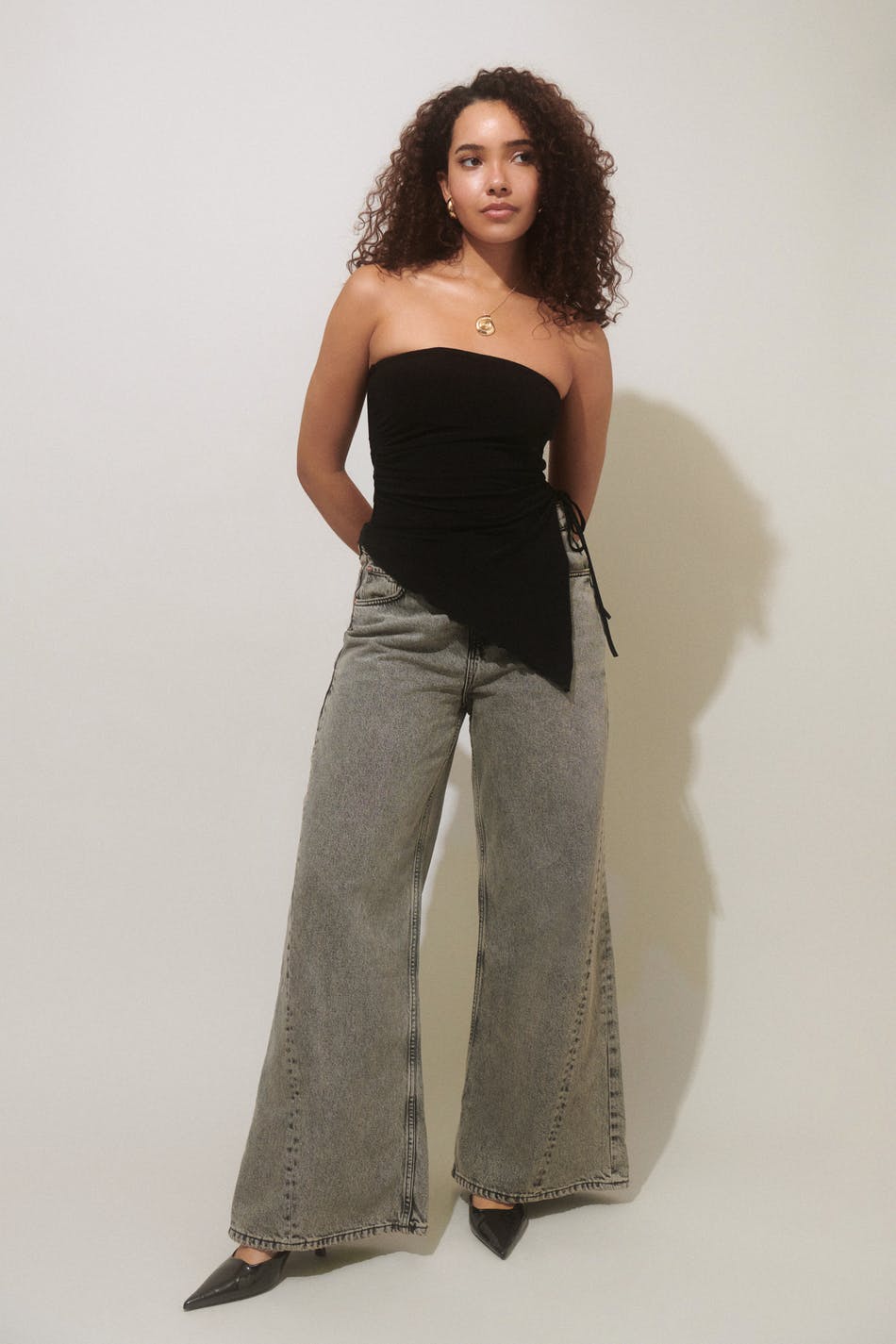Asymmetric tube top