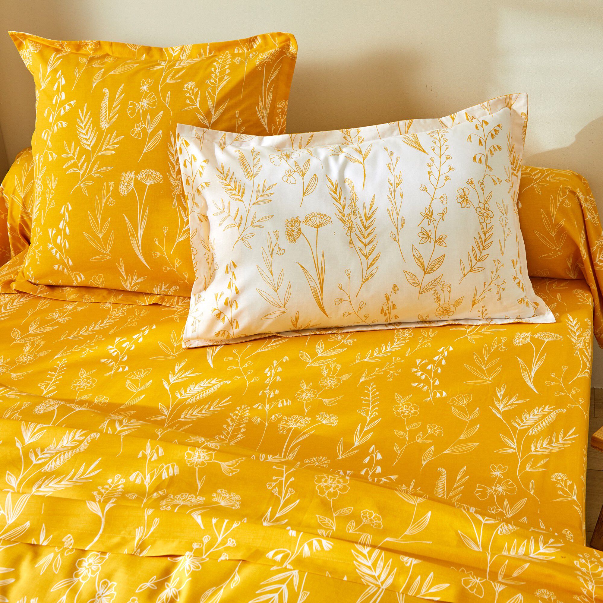 Linge de lit Alessia en coton imprimé fleuri