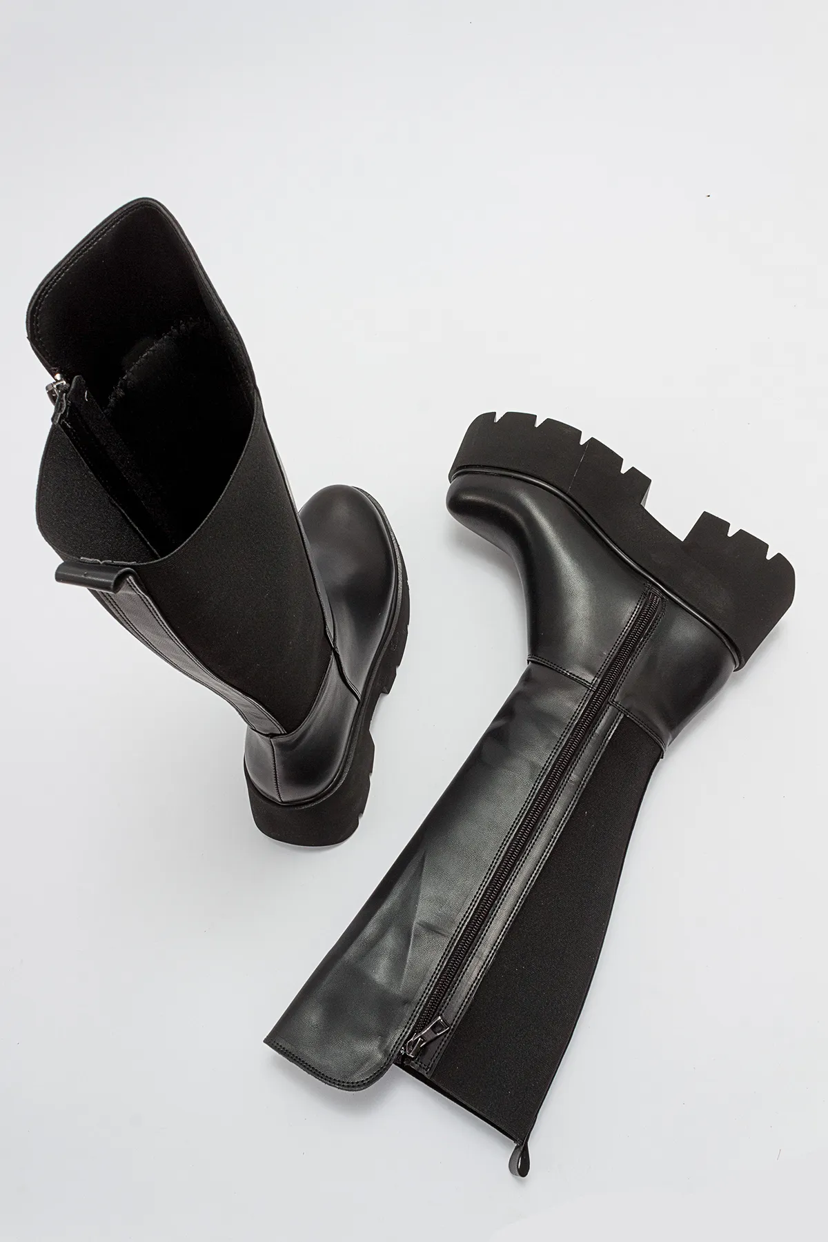 LuviShoes  Schwarze Damenstiefel