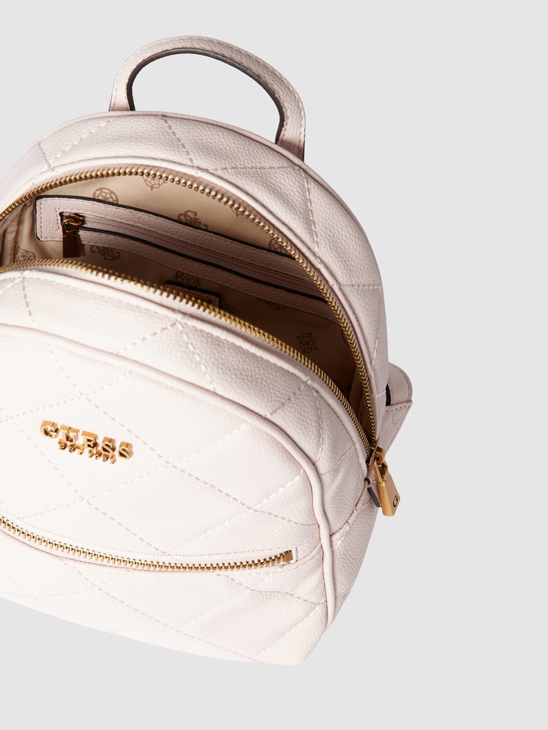 Rucksack mit Label-Applikation in sand