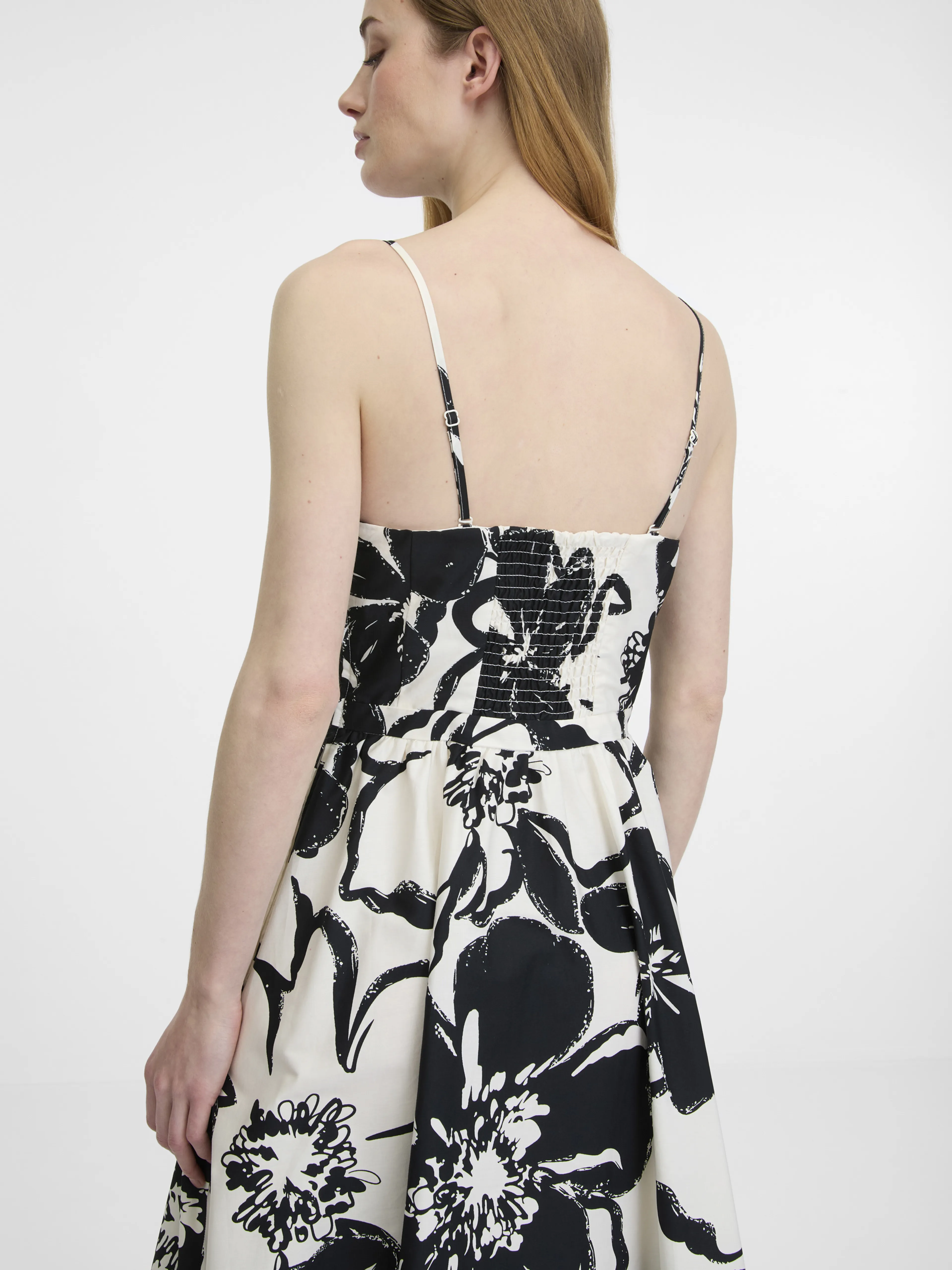 Schwarzes gemustertes Damenkleid ORSAY
