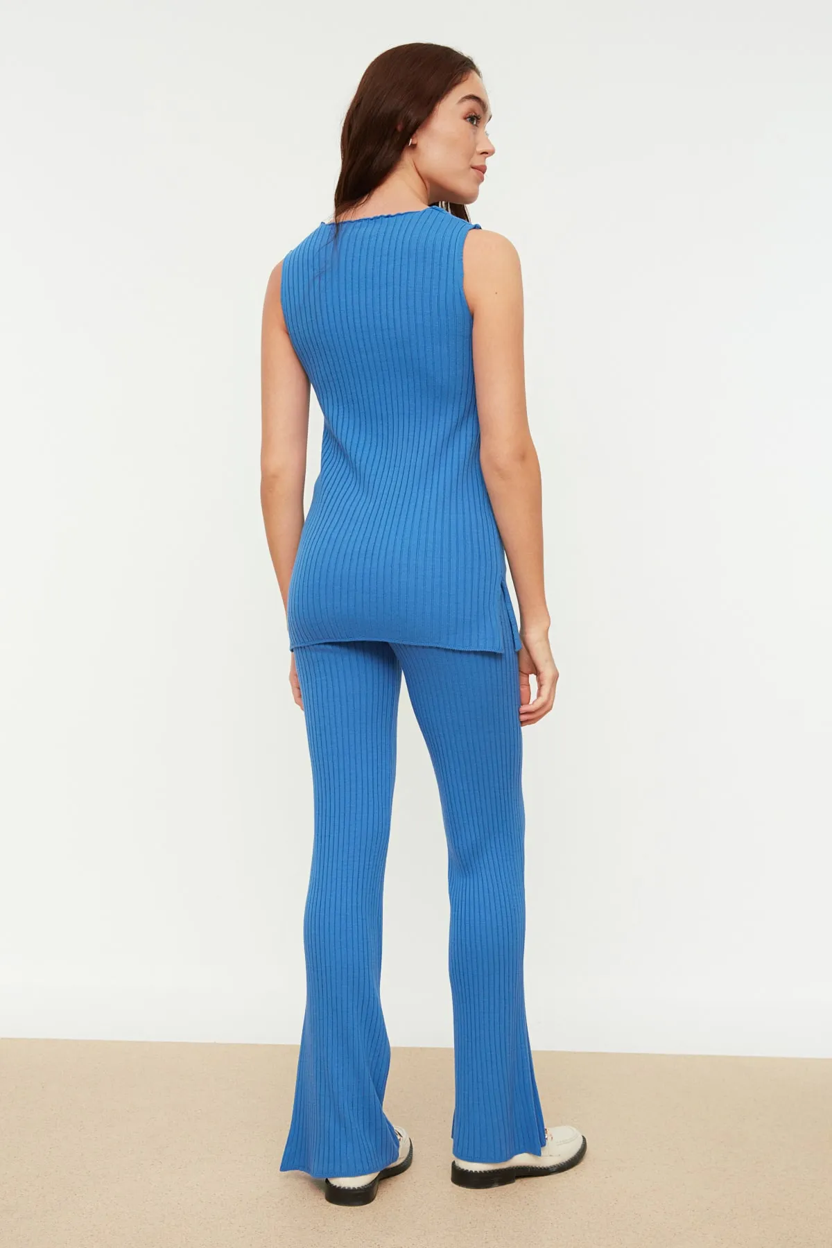 Trendyol Collection  Mintgrünes Basic Strickoberteil- und Unterteil-Set TWOSS22AU0154