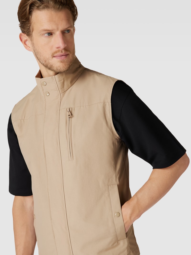 Weste mit Knopf- und Reißverschluss in beige