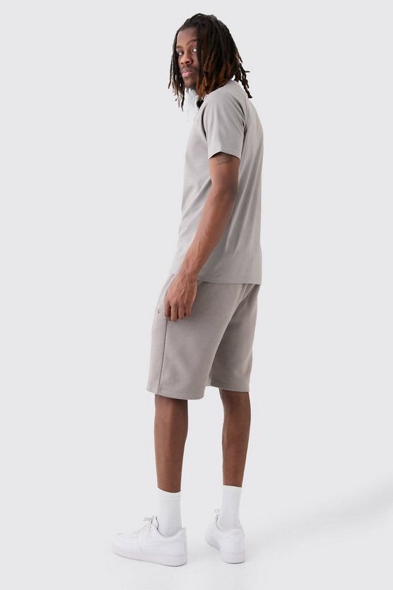 Geripptes Man Slim T-Shirt und Shorts