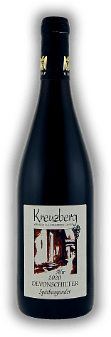 Kreuzberg, Spätburgunder Devonschiefer, Qualitätswein, trocken, 2020, Ahr  Kreuzberg, Spätburgunder Devonschiefer, Qualitätswein, trocken, 2020, Ahr  Kraftvoll, mit ausgeprägter dunkler Frucht und deutlichen Gewürznoten. Jahrgang 2020 - 0,75	 Liter -