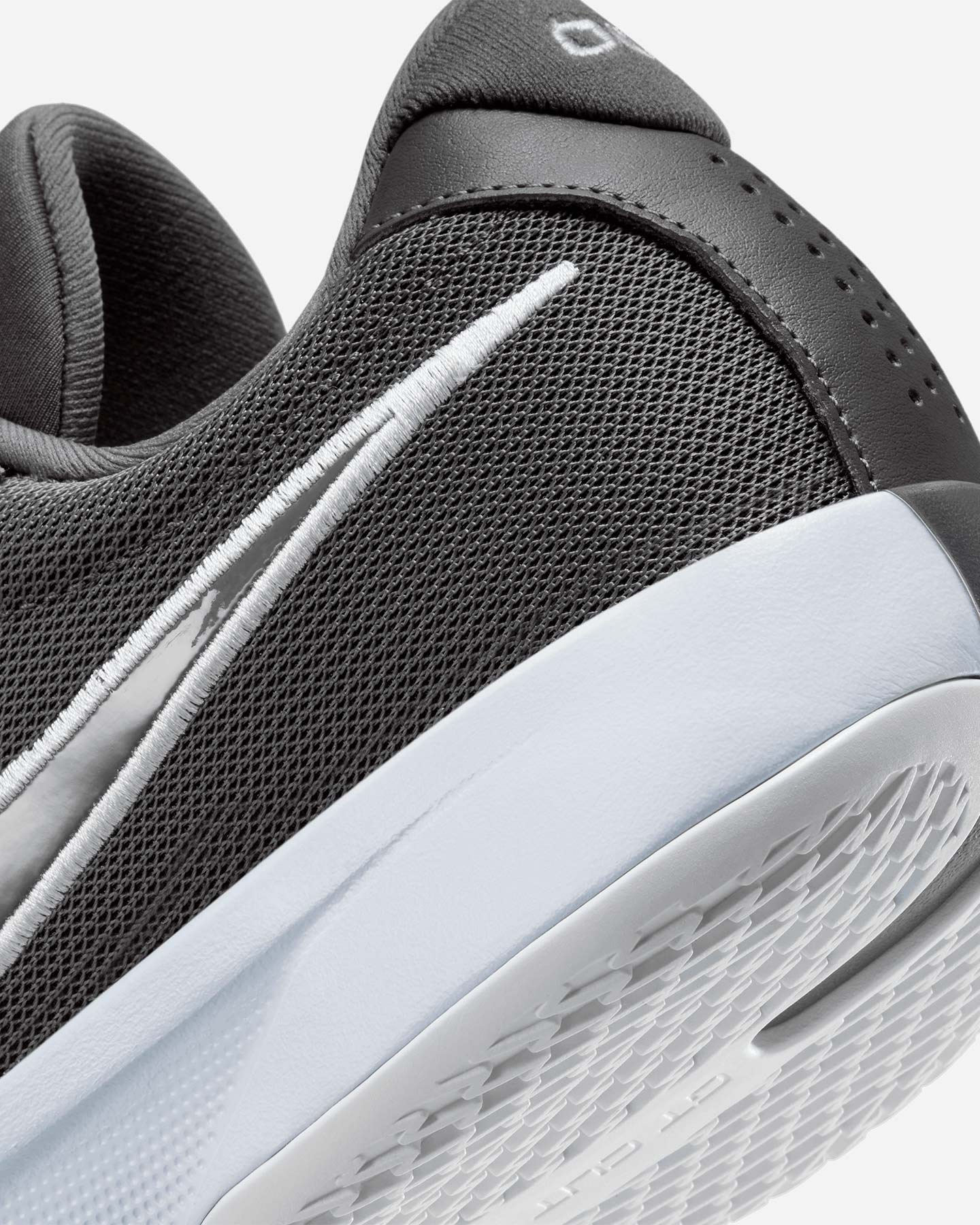 Scarpe Basket Nike Air Zoom Gt Cut Academy M FB2599-006