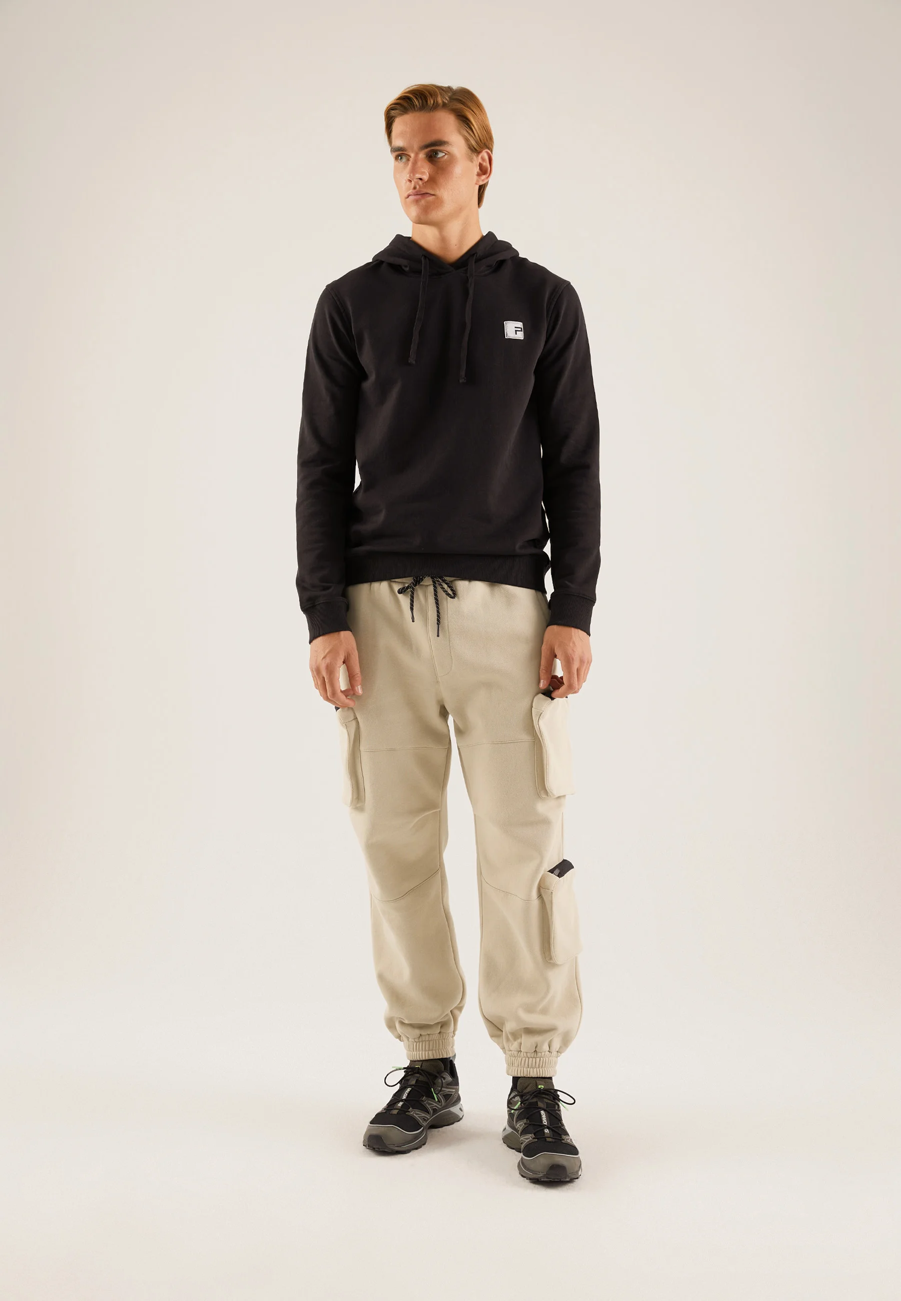 Pantalones deportivos Pier One