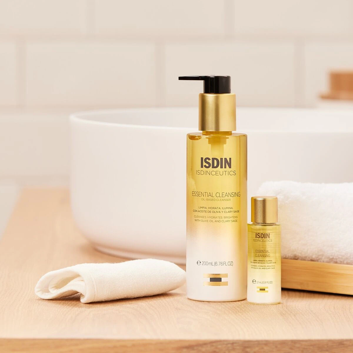 ISDIN Essential Cleansing