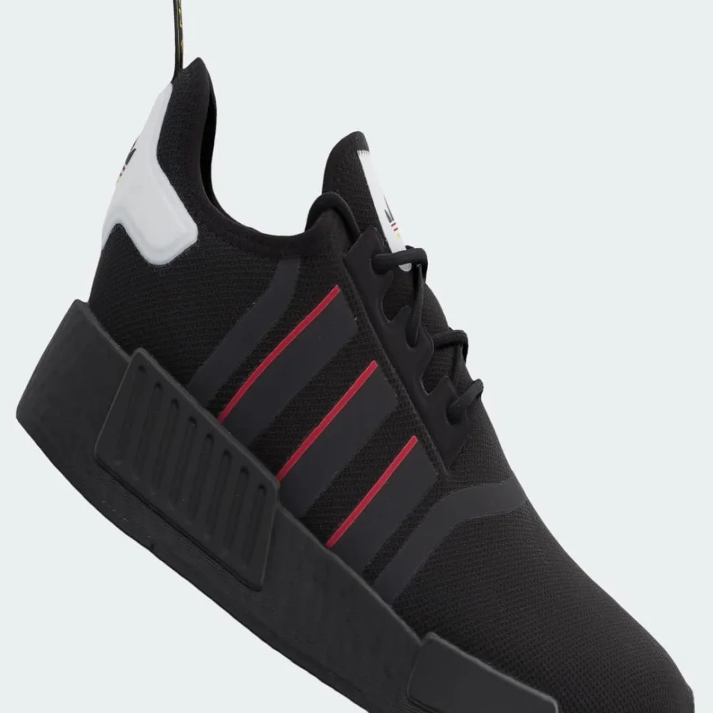 adidas NMD R1 GX9887 / schwarz