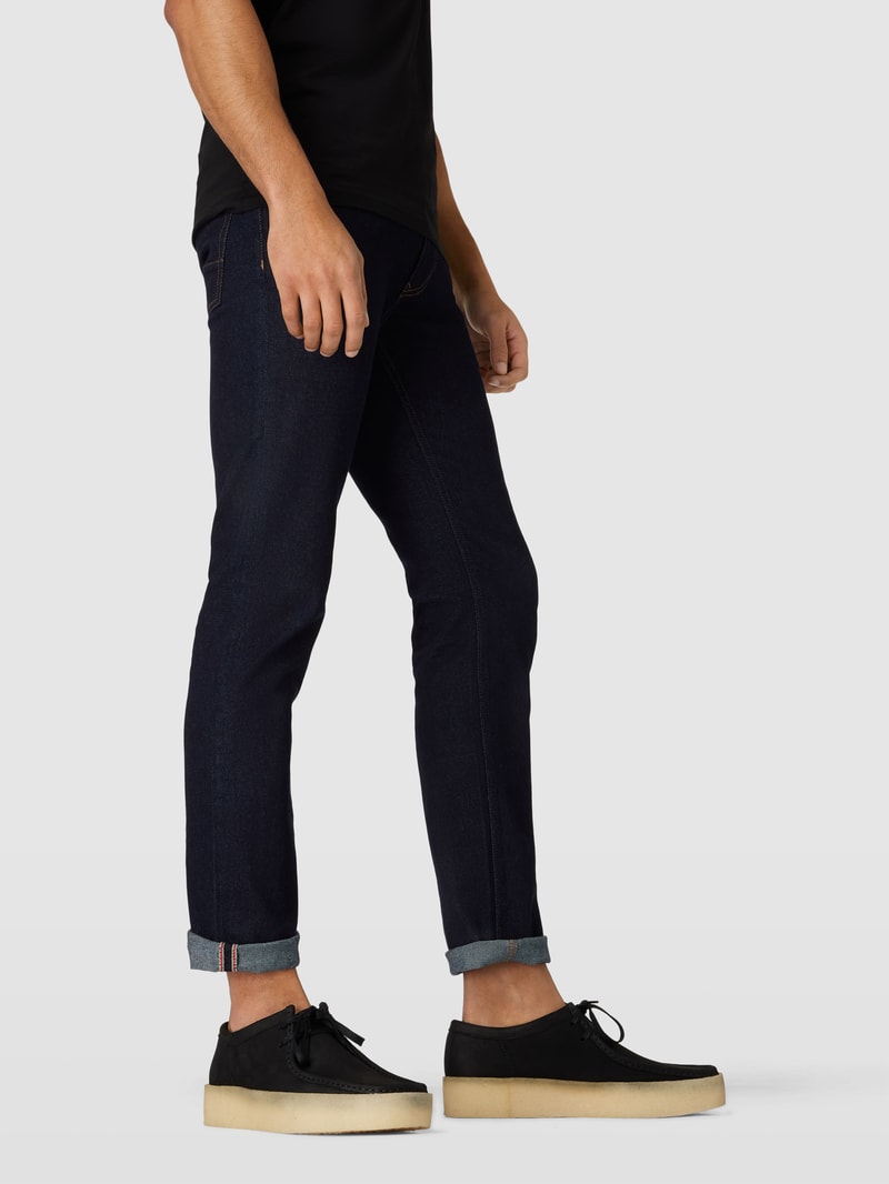 Schnürschuhe aus Leder Modell 'WALLABEE' in schwarz
