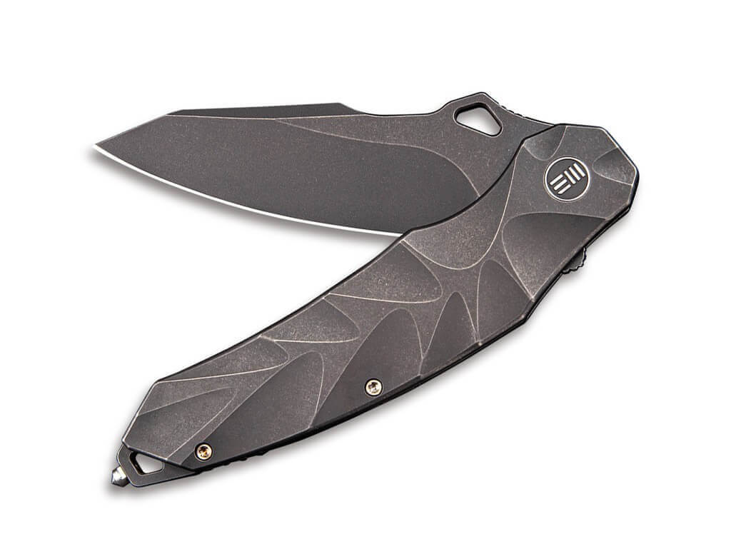 Hecate Black