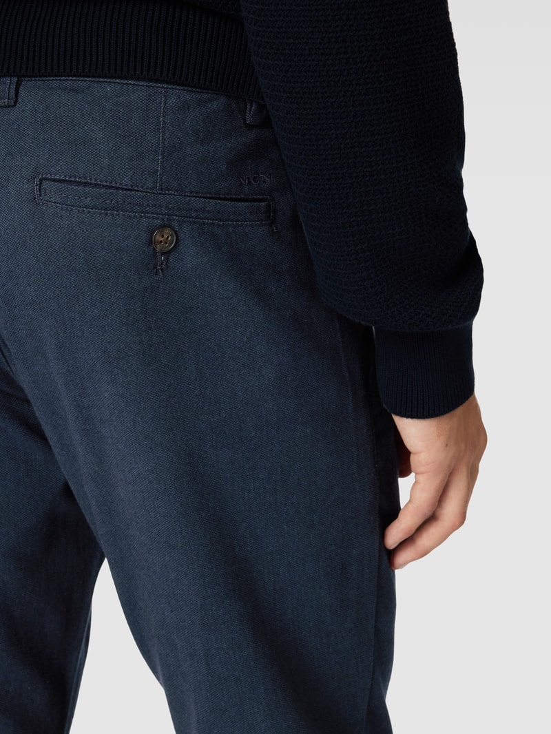 Stoffhose mit Strukturmuster in marineblau