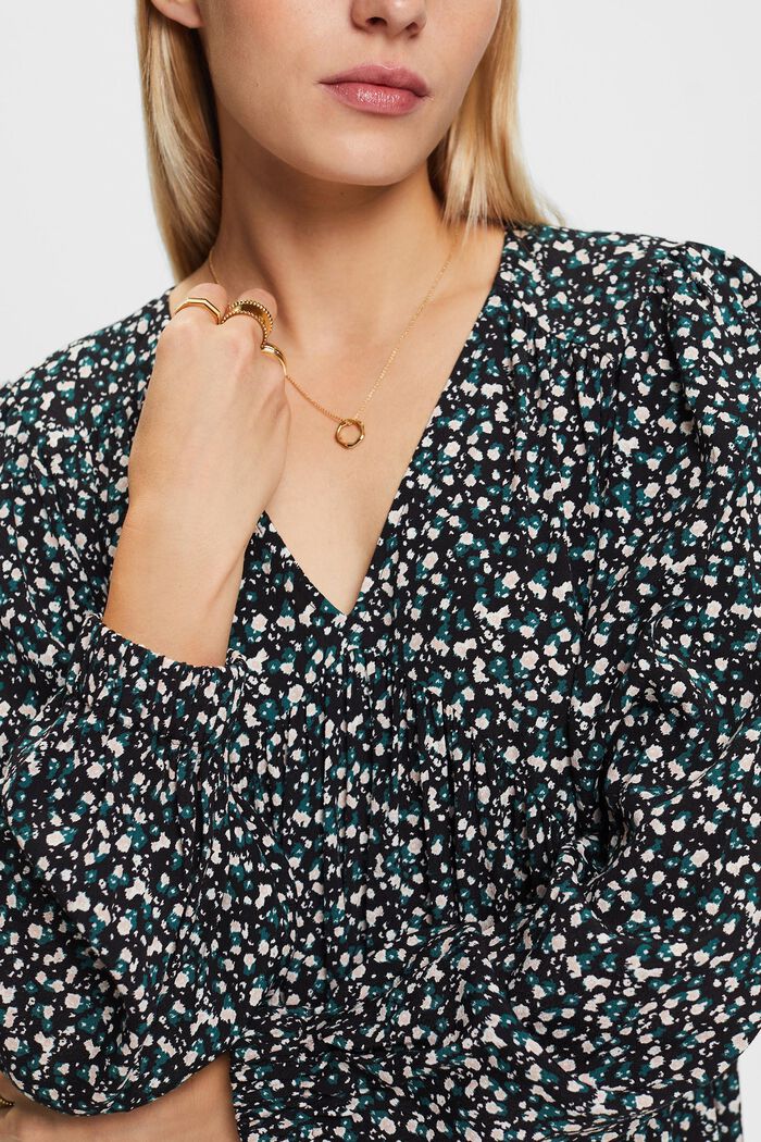 V-Neck-Kleid mit Print und Raffungen