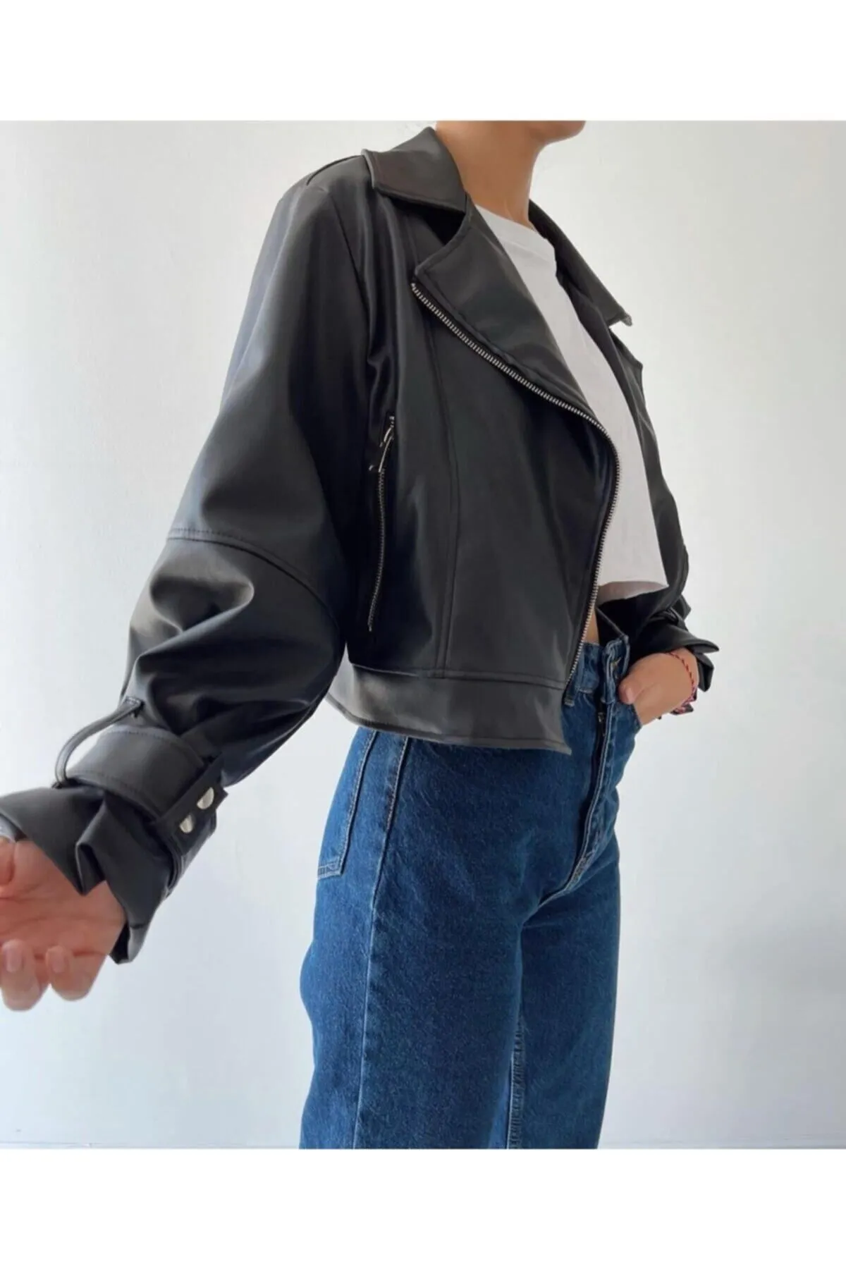Afiş Butik  Schwarze Lederjacke mit Ballonärmeln
