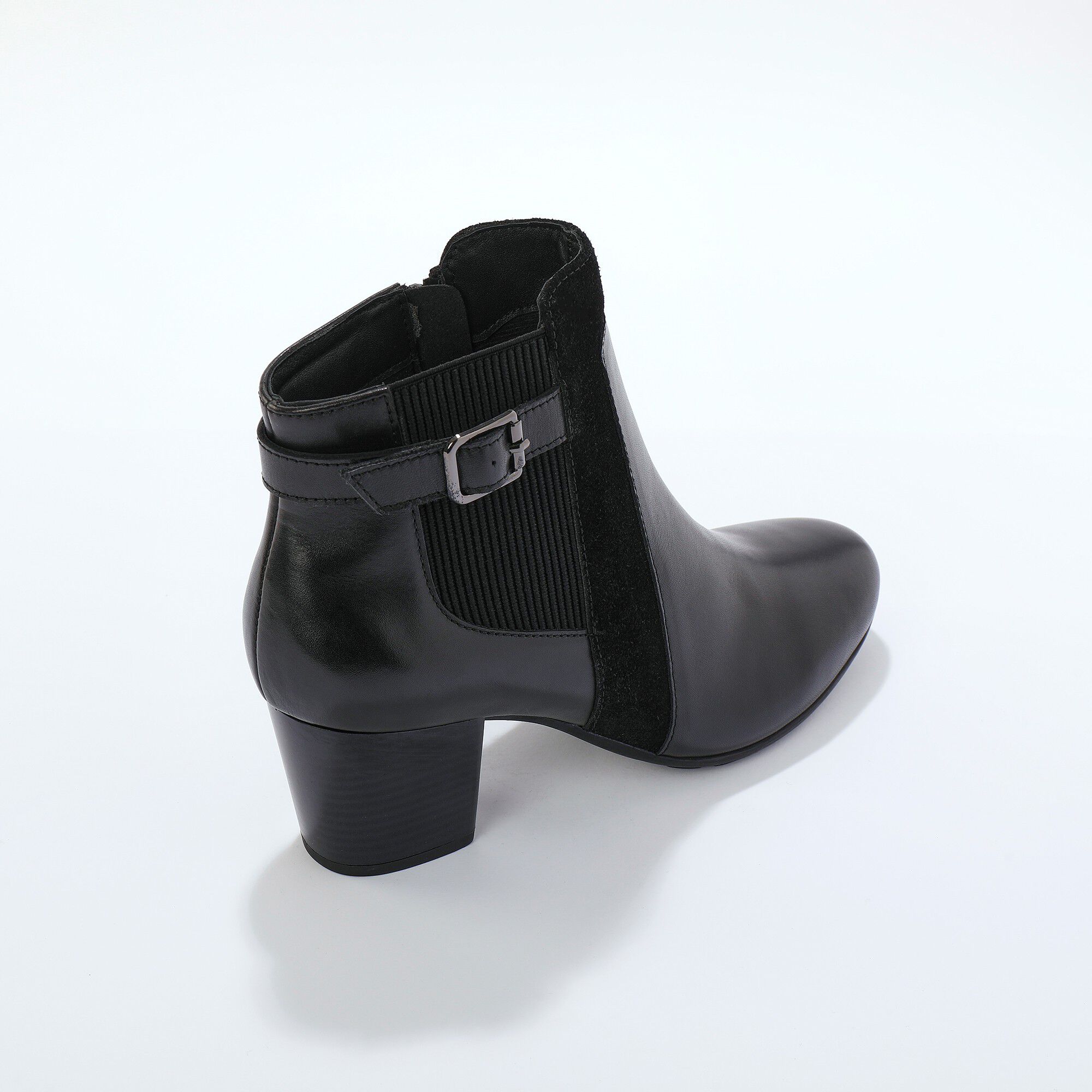Boots en cuir bi-matière élastiquées à boucle et à talon