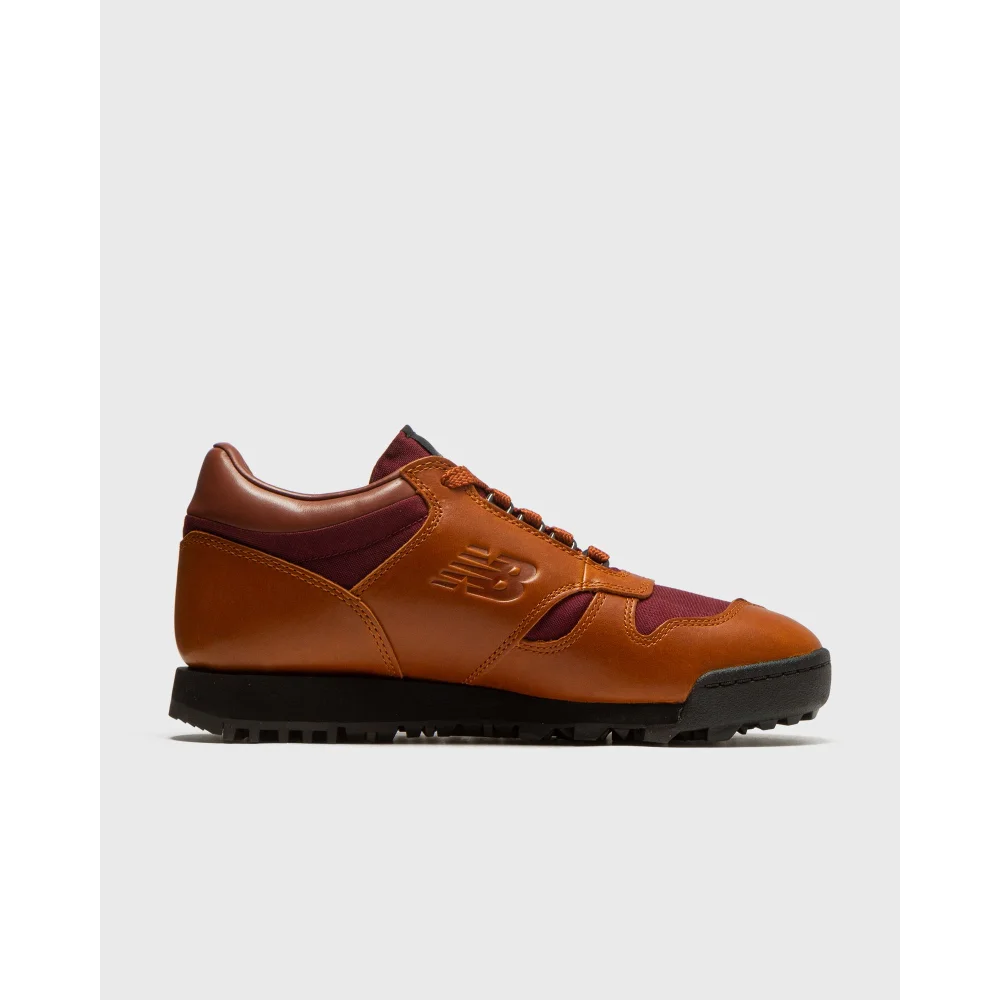New Balance Rainier Low UALGSOG / braun