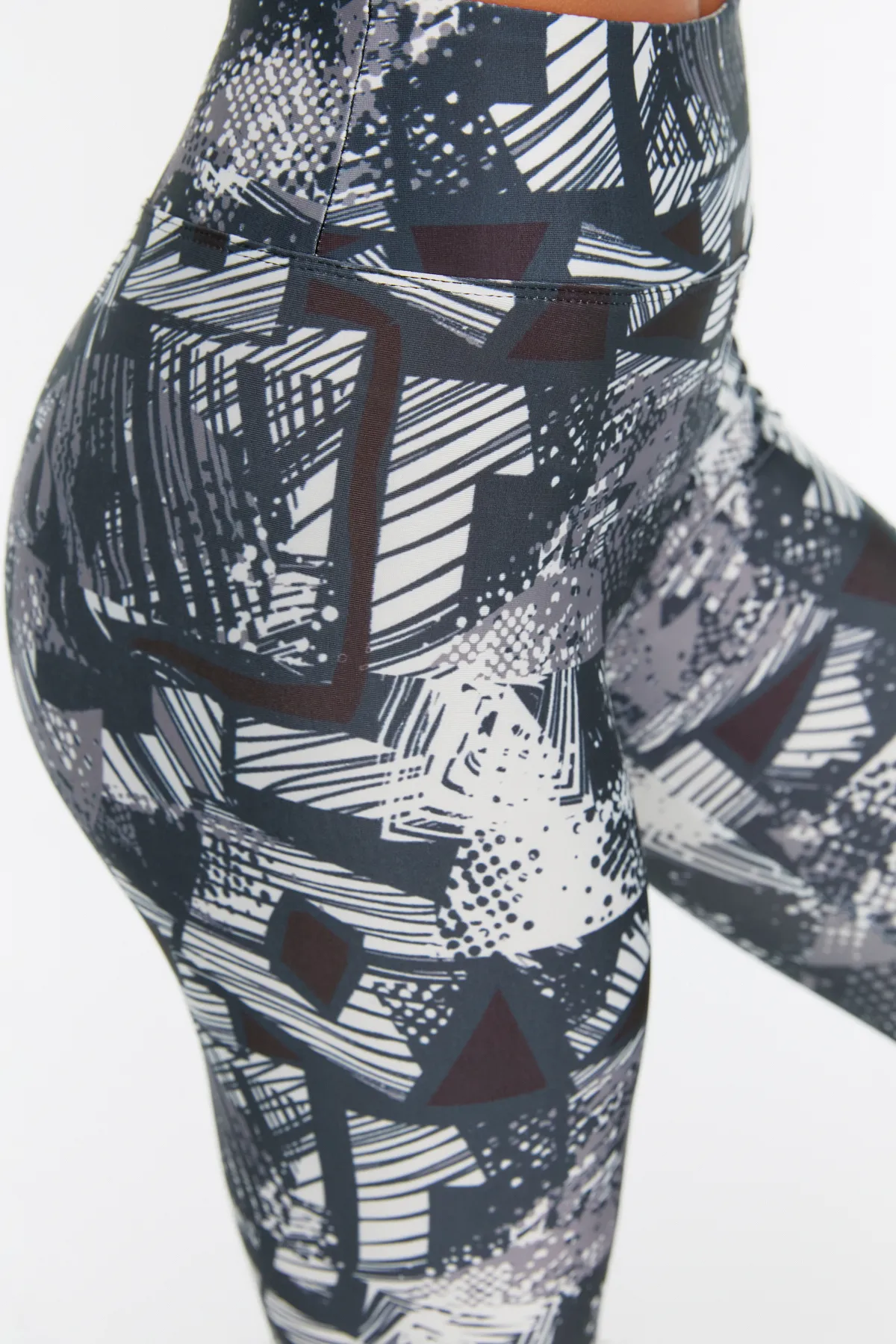 Trendyol Collection  Dunkelgraue gestrickte Sport-Leggings mit Recovery-Muster in voller Länge TWOSS20TA0089