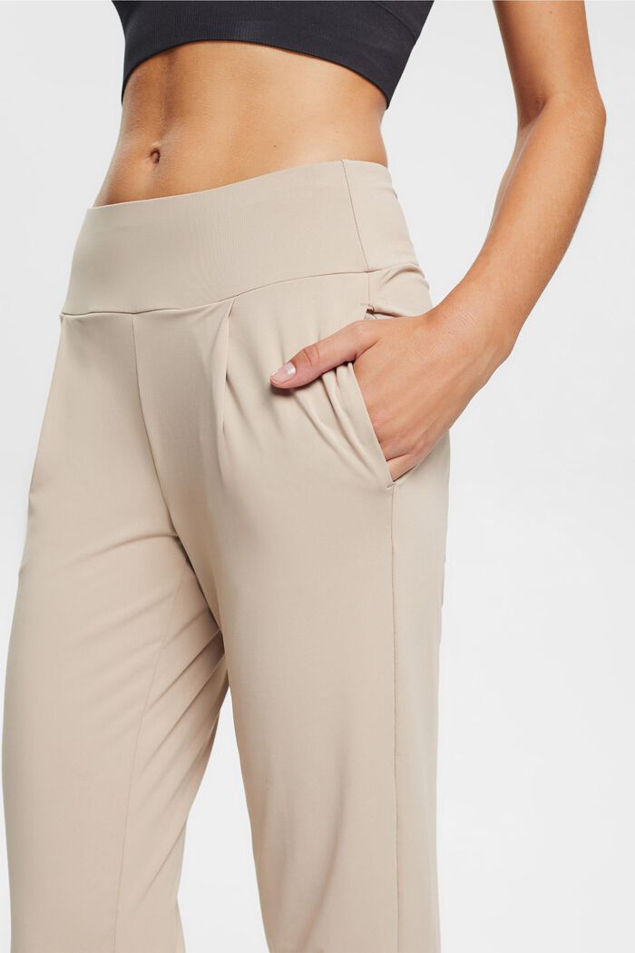 Gecroppte Jersey-Jogger-Pants mit E-DRY-Finish