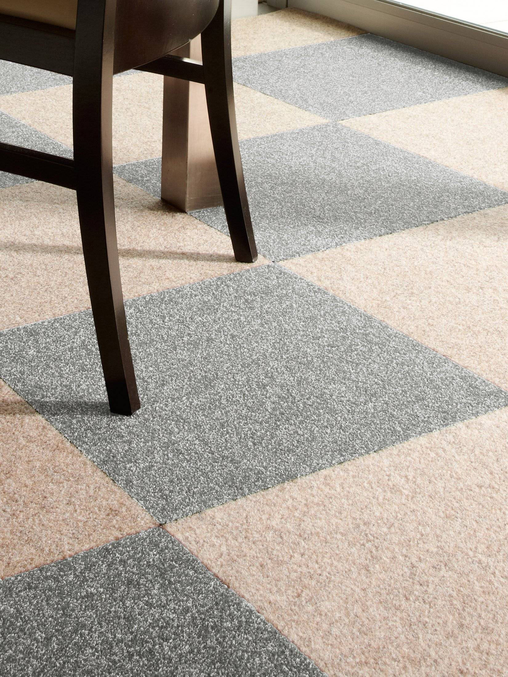 Tango Teppichbodenfliese, Beige