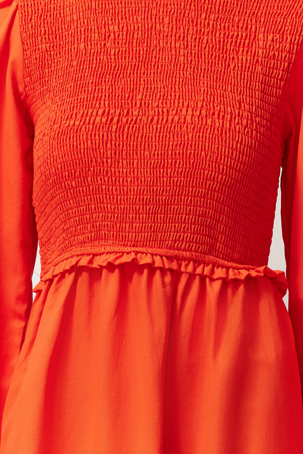 Trendyol Modest  Orange gefüttertes, schlicht gewebtes Chambre-Hijab-Kleid TCTAW22EB0109