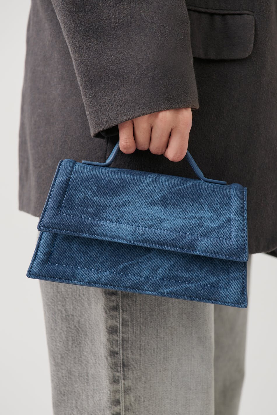 Mini crossbody bag