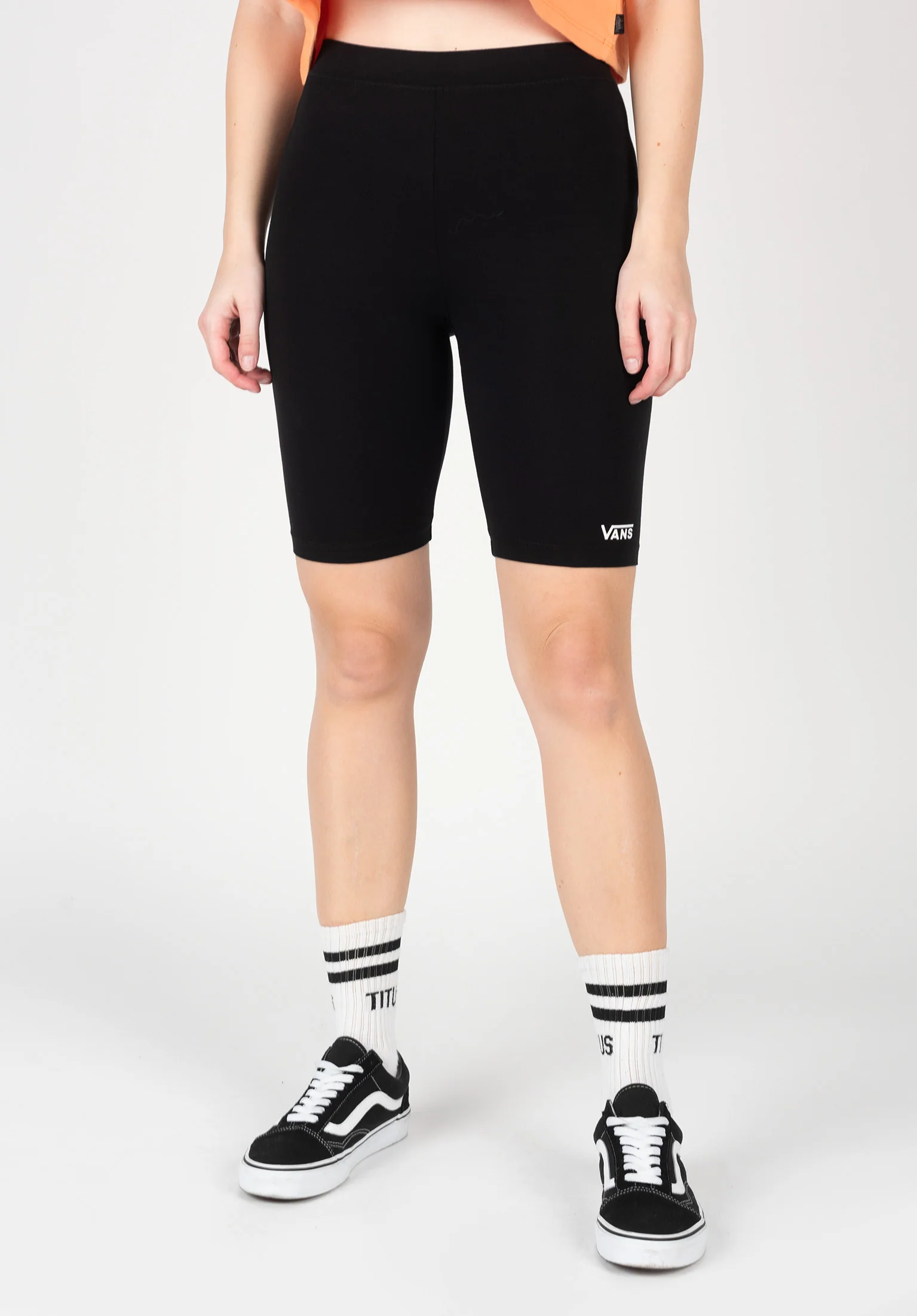 Flying V Legging Short