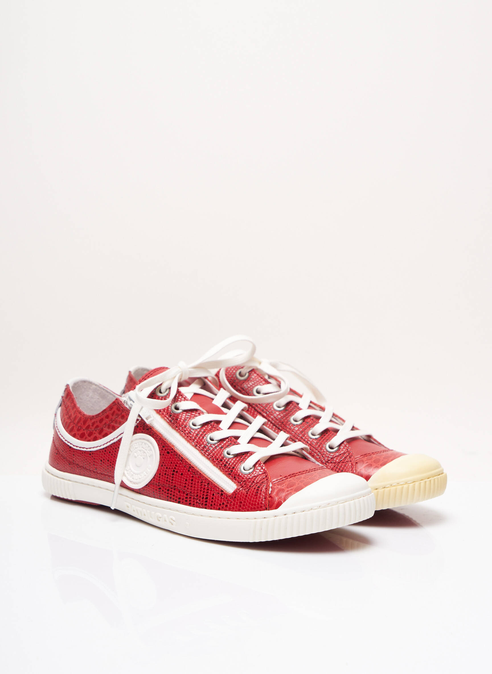 Pataugas Baskets Femme couleur rouge