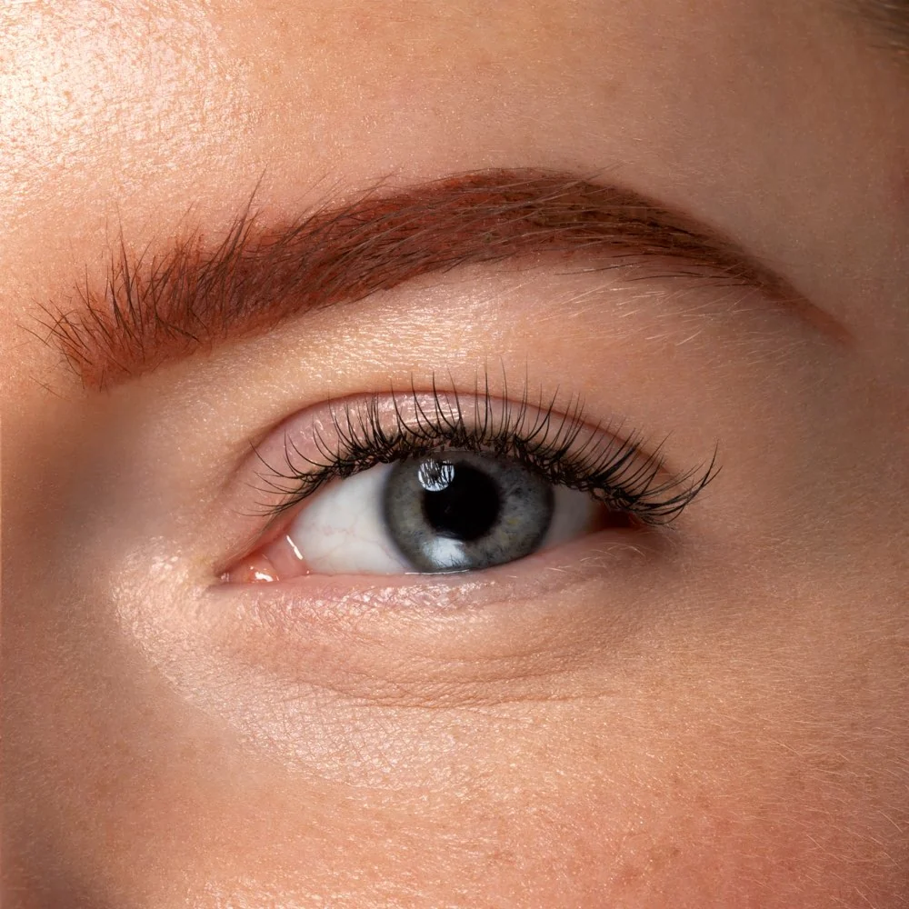 THERE Brow Gel - Szemöldökgél és szempillaspirál