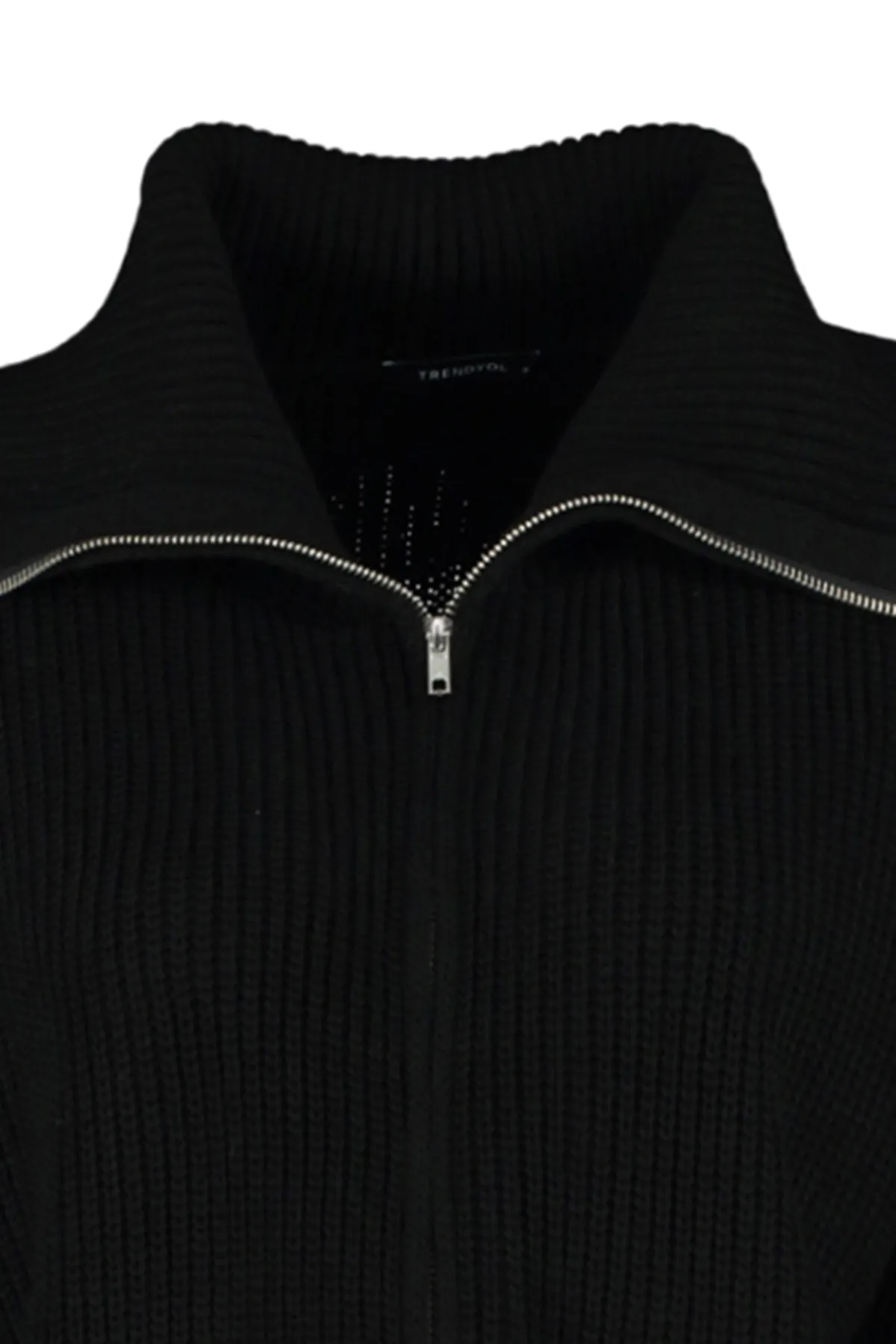 Trendyol Collection  Schwarzer Strick-Cardigan mit Degaje-Kragen und Reißverschluss TWOAW24HI00072