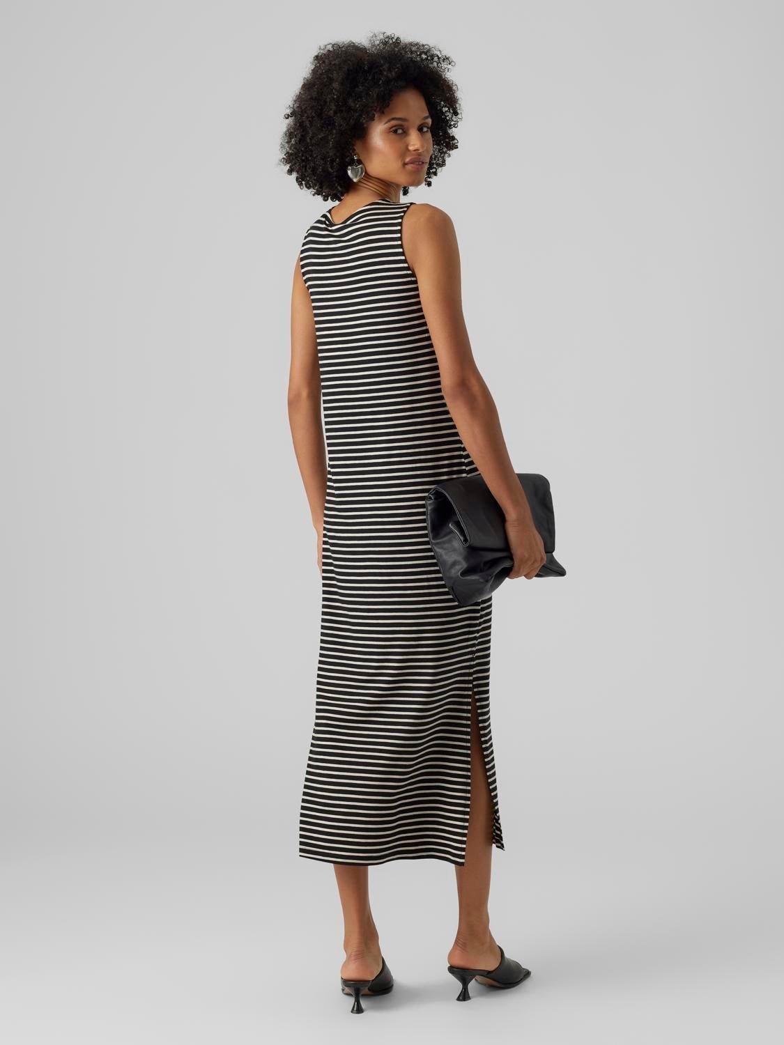 VMFIONA Langes Kleid