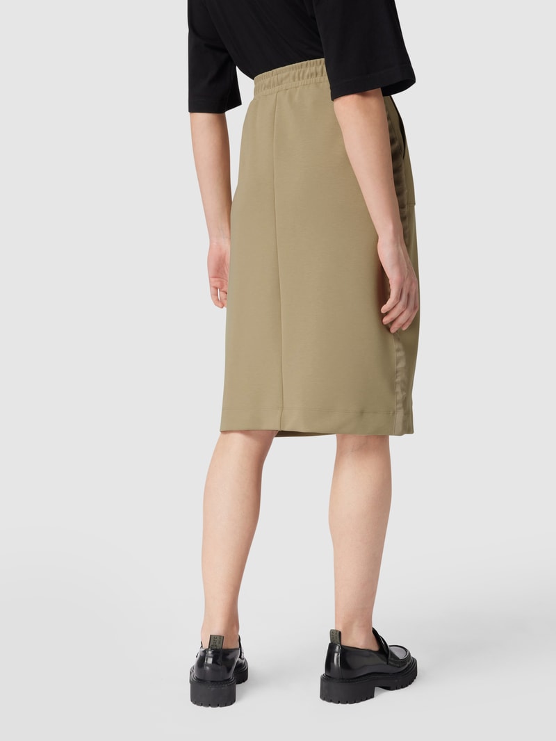 Midirock mit Label-Stitching in beige