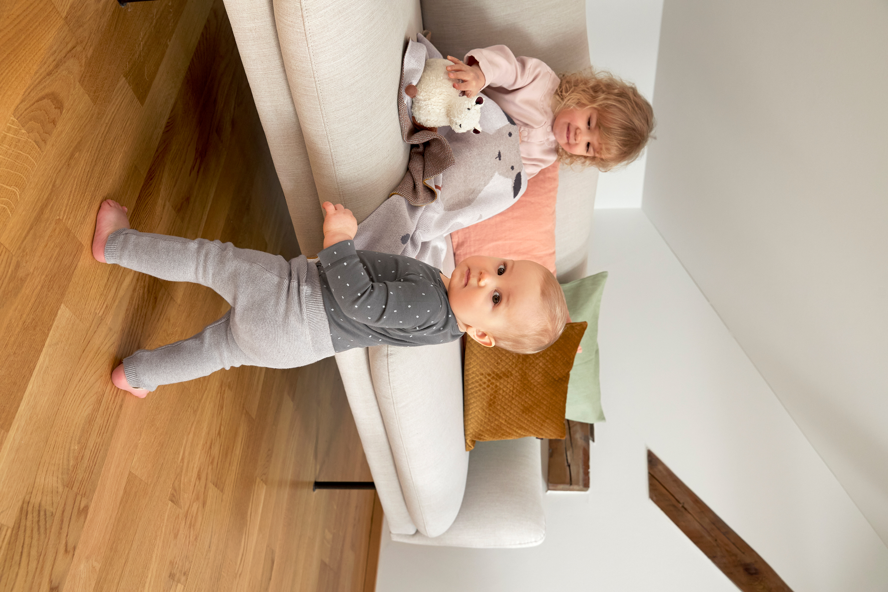 Baby Wickelbody langarm - Bio Baumwolle, Punkte, Anthrazit