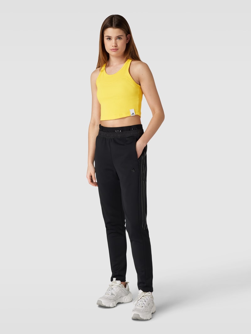 Crop Top in Ripp-Optik in gelb