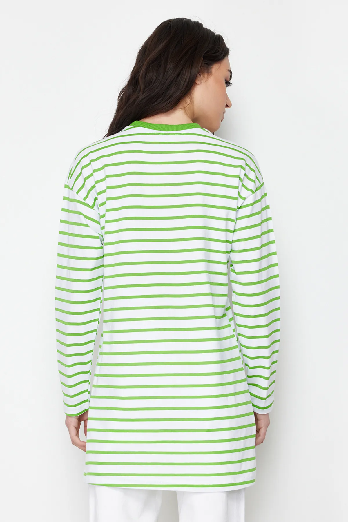Trendyol Modest  Pistaziengrün gestreifte Stricktunika TCTAW22UK0240