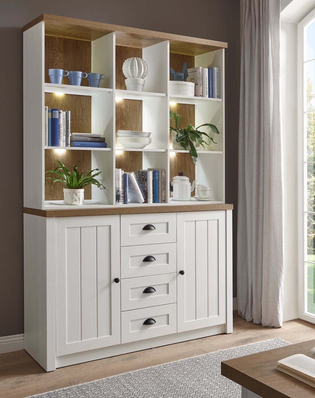 Furn.Design Buffet Seyne (Buffetschrank in Pinie weiß und Eiche hell, 130 x 198 cm) moderner Landhaus-Look, viel Stauraum