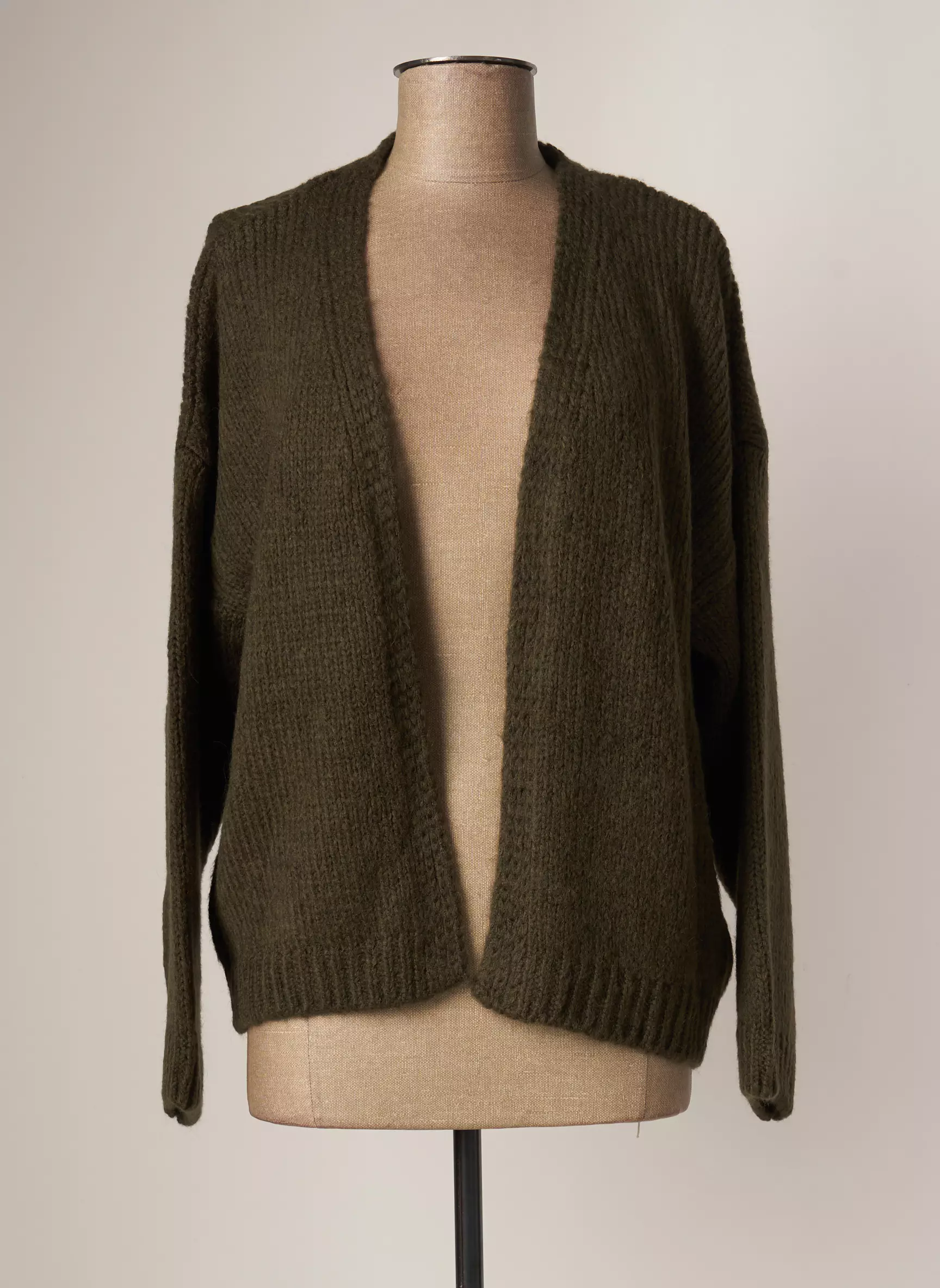 More   More Cardigans Femme couleur vert