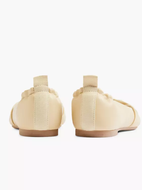 Graceland Ballerina