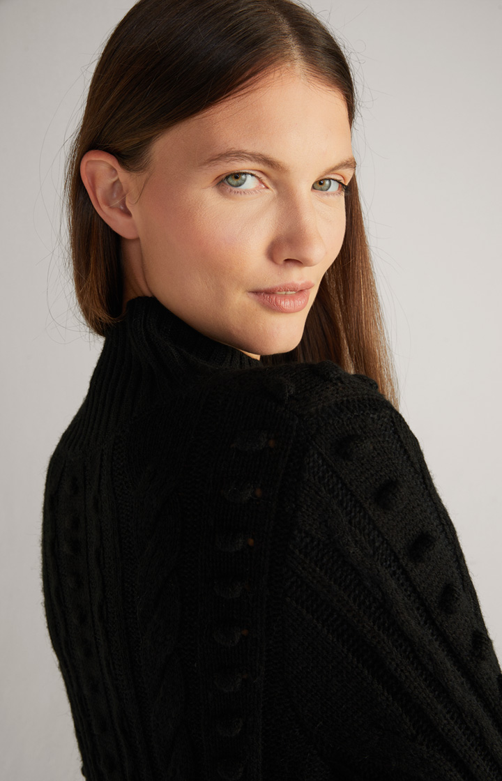 Strickkleid in Schwarz