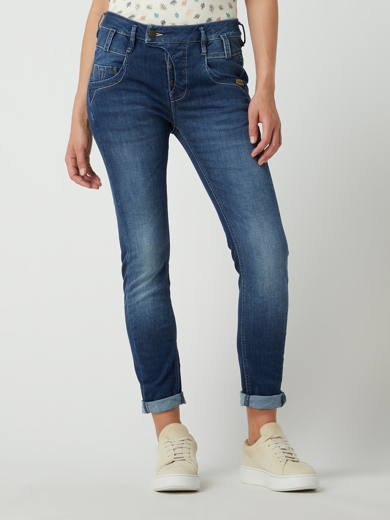 Deep Crotch Fit Jeans mit Viskose-Anteil Modell 'Marge' in blau