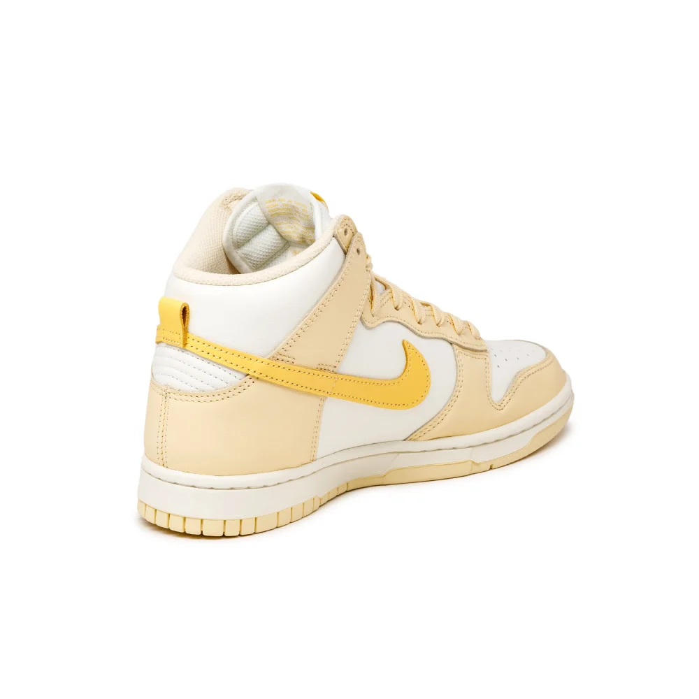 Nike Dunk High DD1869-201 / pink