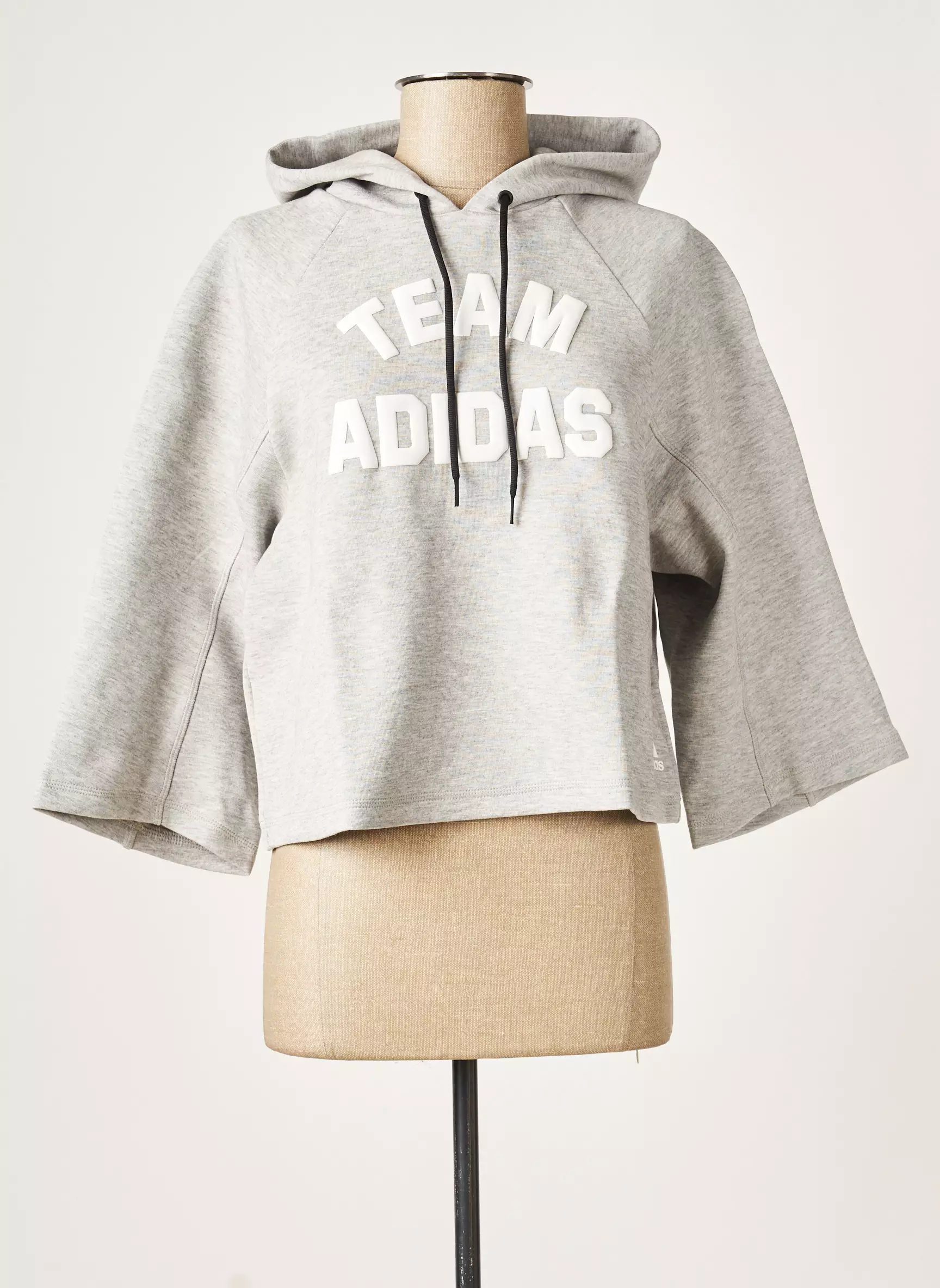 Adidas Sweat Capuche Femme couleur gris