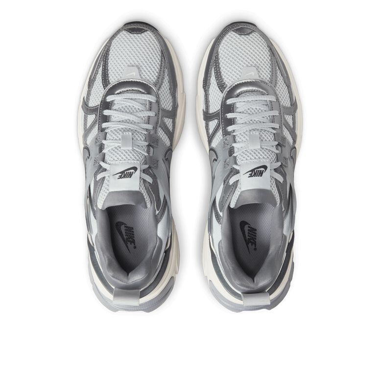 NIKE V2K Run pure platinum/mtlc cool grey-wolf grey