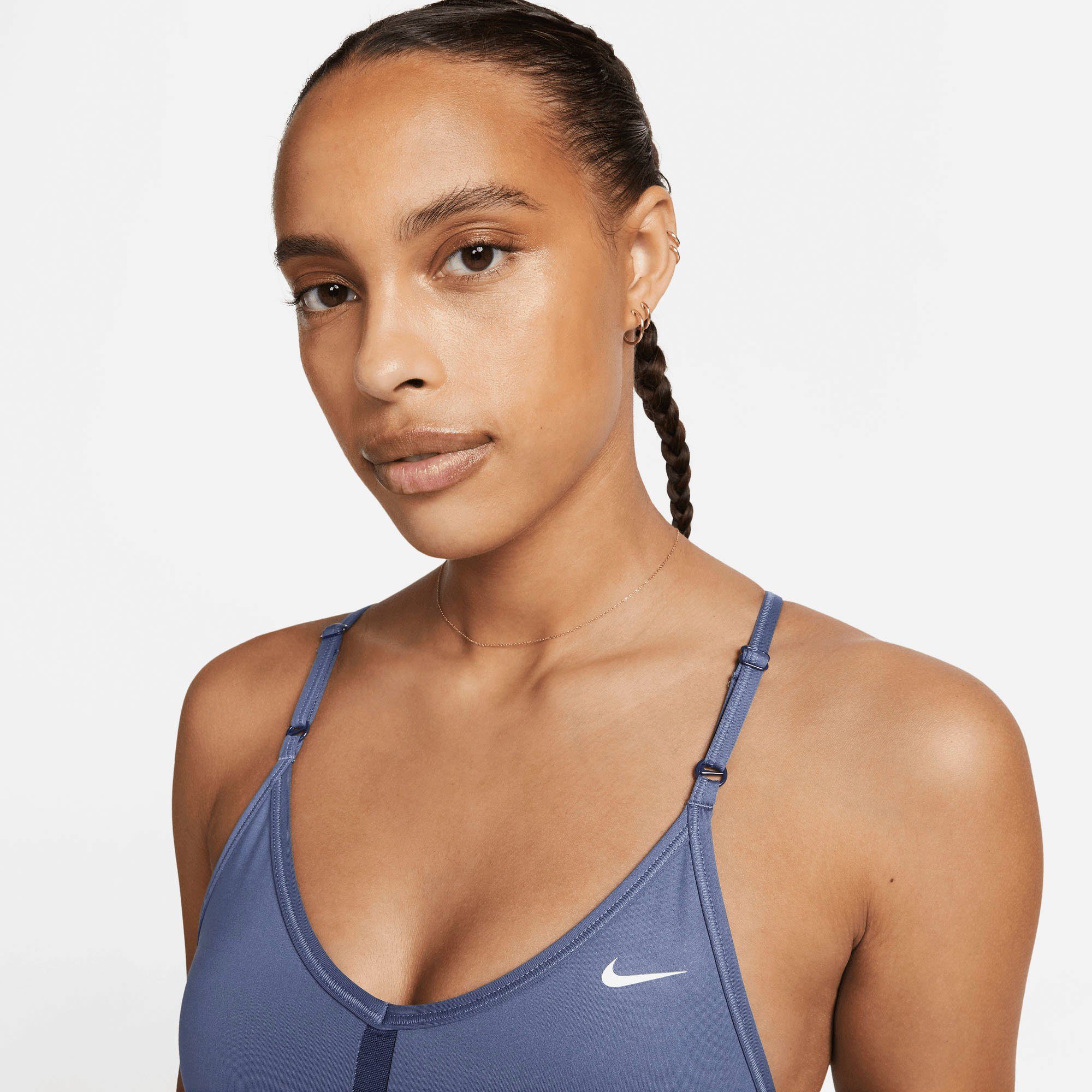 Nike Sport-BH INDY WOMEN'S LIGHT-SUPPORT PADDED V-NECK SPORTS BRA