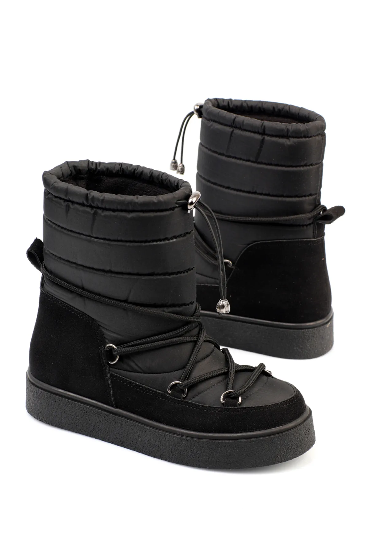 Capone Outfitters  Fallschirmspringer-Schneestiefel für Damen mit runder Zehenpartie