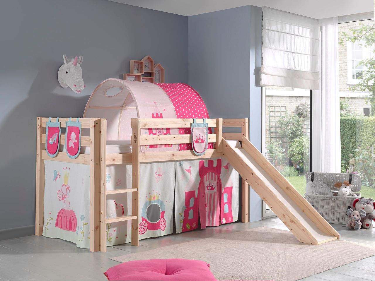 VIPACK Spielbett Pino inkl. Rutsche mit Textilset Vorhang, Tunnel und 3 Taschen 
