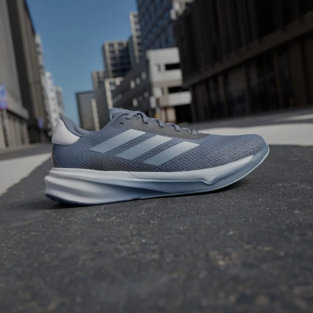 adidas Supernova Stride IG8311 / blau