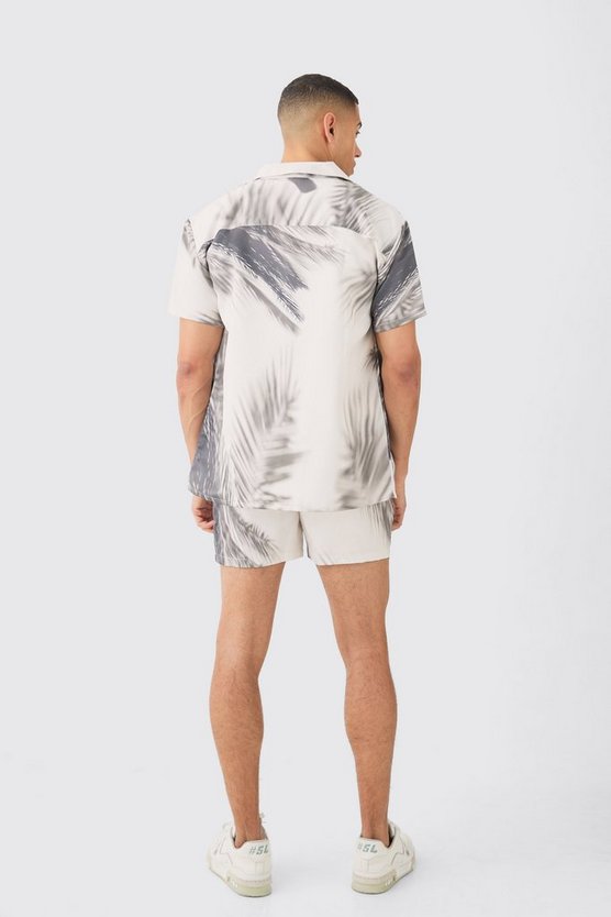 Oversize Satin-Hemd und Shorts mit Print