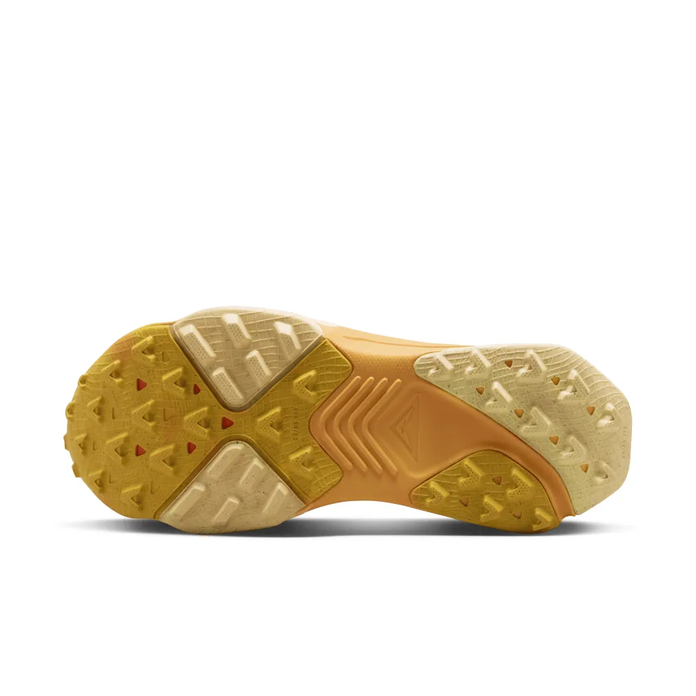 Nike ZoomX Zegama Trail DH0625-701 / orange