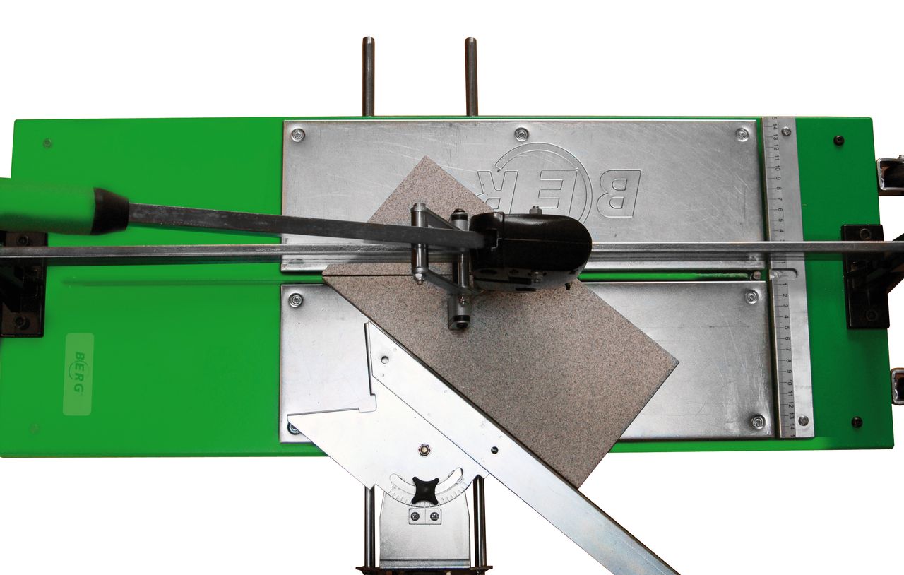 TECTOOL BERGFLIESENSCHNEIDEMASCHINE BTC 640 EUROPE